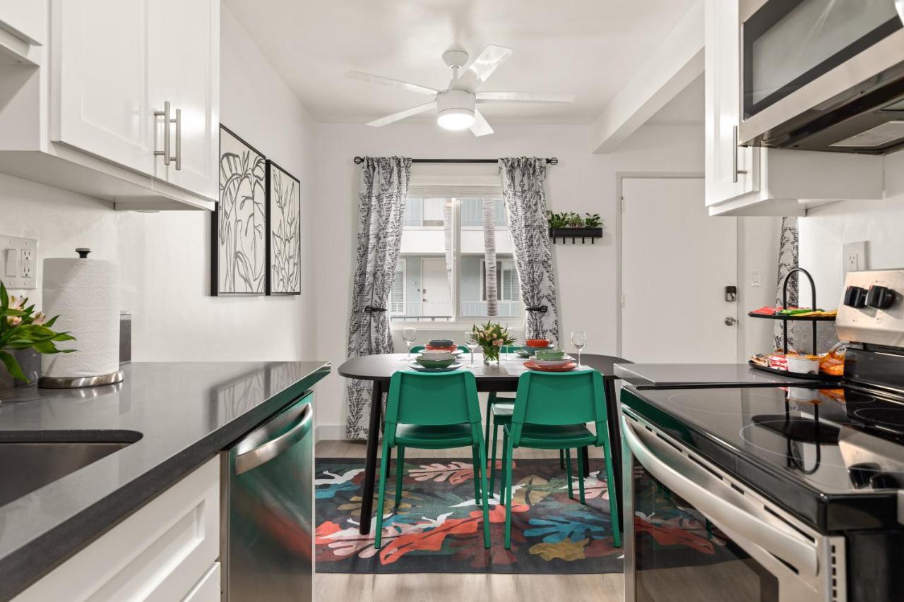 East Village Arts District, King Suite With Sofa Bed Nrp23-01221 Лонг Бийч Екстериор снимка